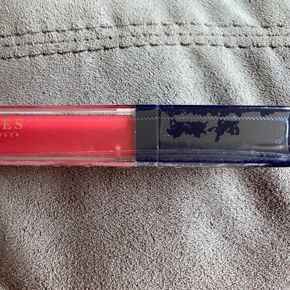 Motives Loren Ridinger Illuminating Lip SANGRIA - Picture 2 of 4